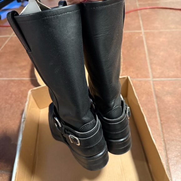 Frye Black Harness Leather Boots - Picture 5 of 7